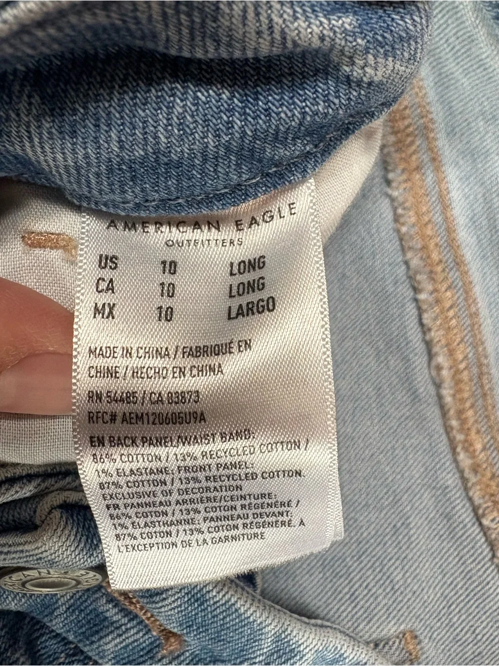 American Eagle Jeans Womens 10 Long Blue Denim Curvy Mom Jean Strigid High Rise